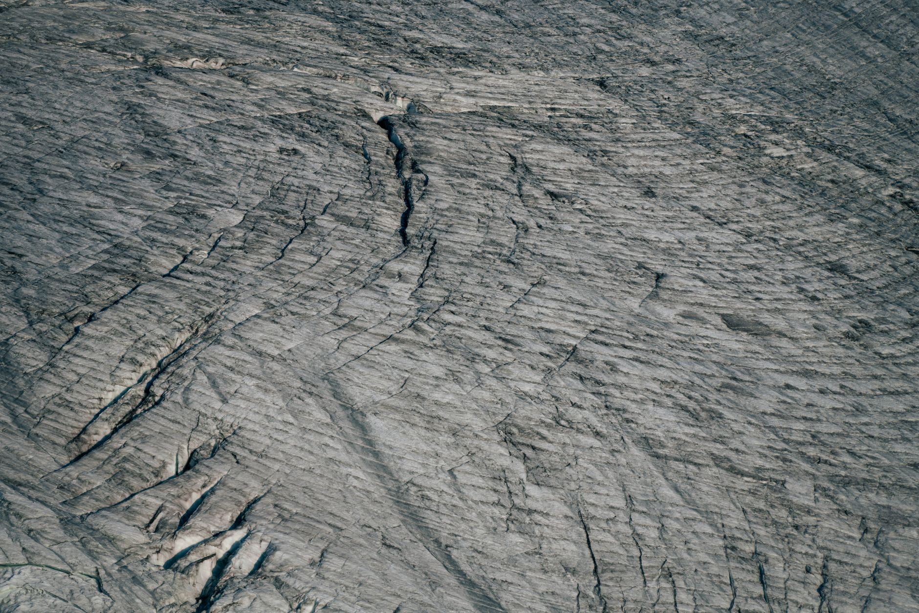 Subglacial landforms proxy: Clear insights into groundwater